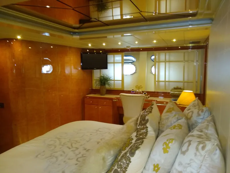 Slide: The Image of Master Stateroom - 11
