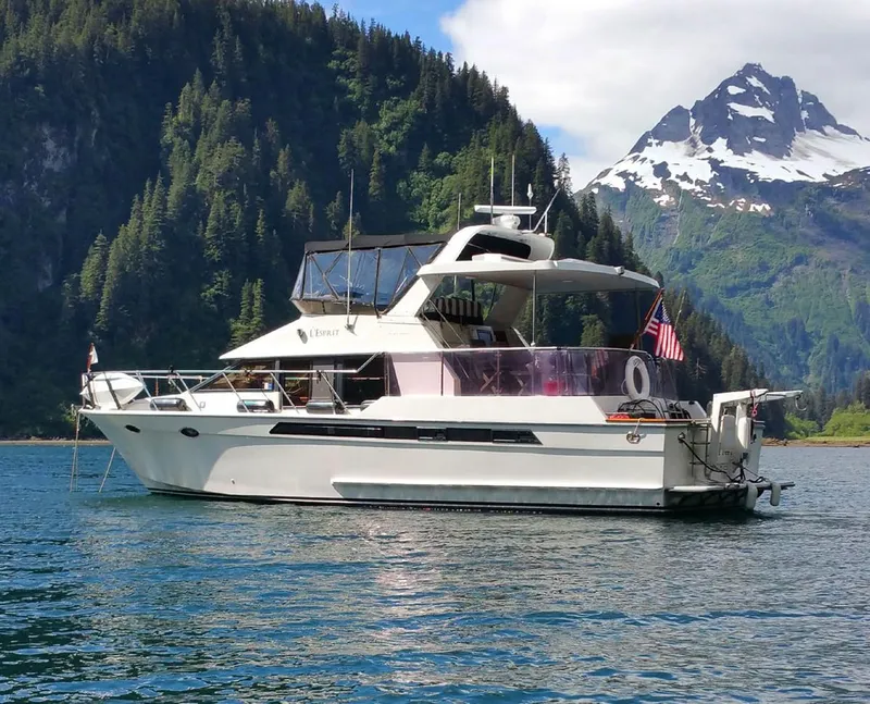 The Image of 1989 Ocean Alexander 440 CPMY yacht on a scenic mountain lake. - 0