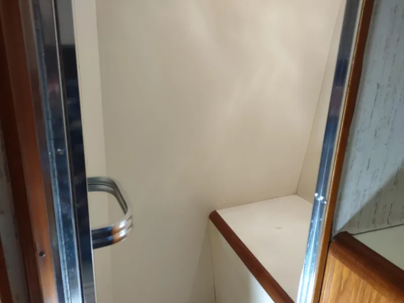 Slide: The Image of Ocean Alexander 440 CPMY 1989 - 108