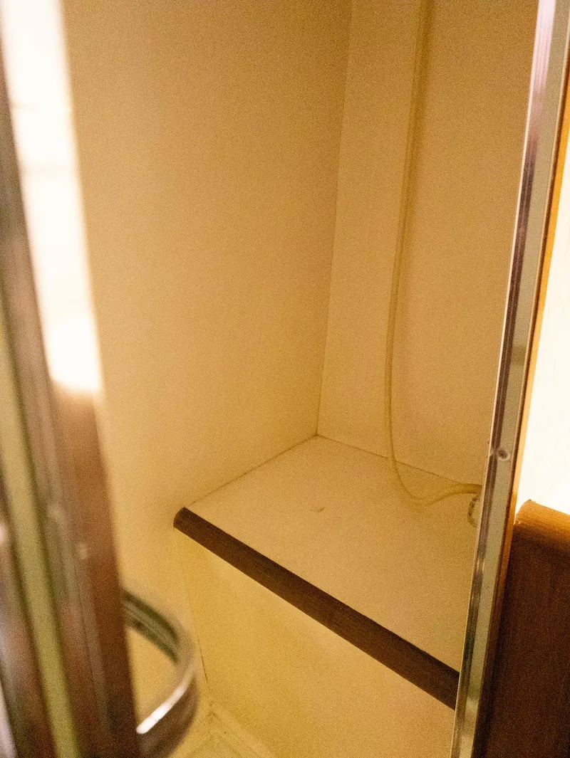 Slide: The Image of Ocean Alexander 440 CPMY 1989 - 109