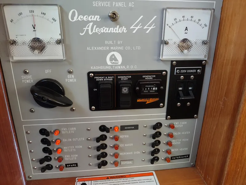 Slide: The Image of Ocean Alexander 440 CPMY 1989 - 113