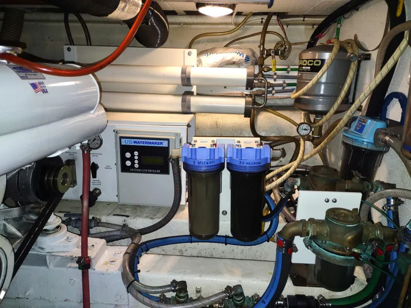 Slide: The Image of Ocean Alexander 440 CPMY 1989 - 118