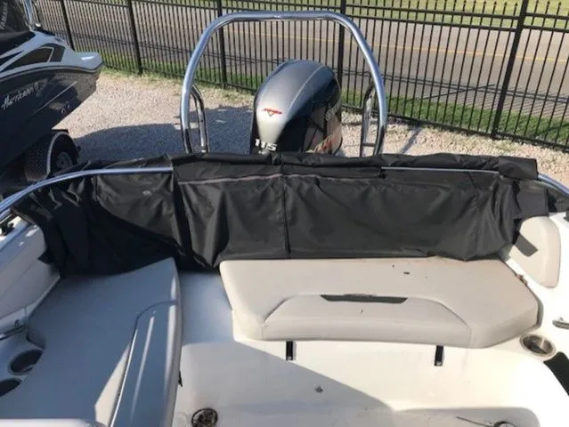 Slide: The Image of Hurricane SunDeck Sport 185 OB 2024 - 10