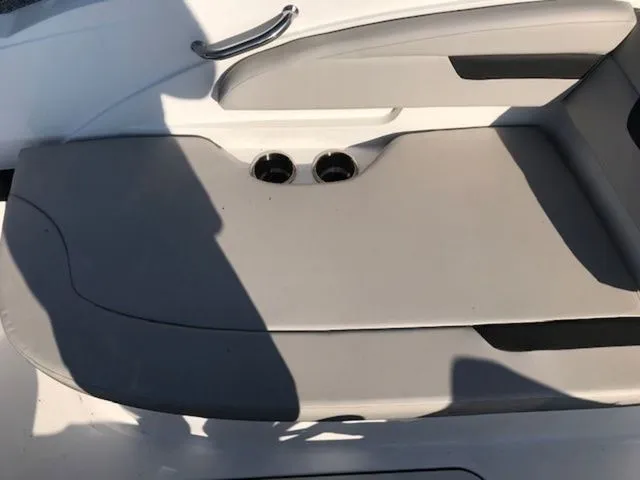 Slide: The Image of Hurricane SunDeck Sport 185 OB 2024 - 8