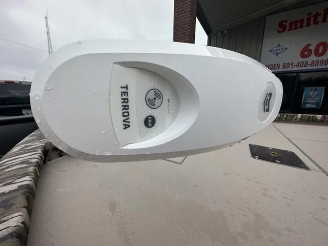 Slide: The Image of Avid 21 FSX 2024 - 2