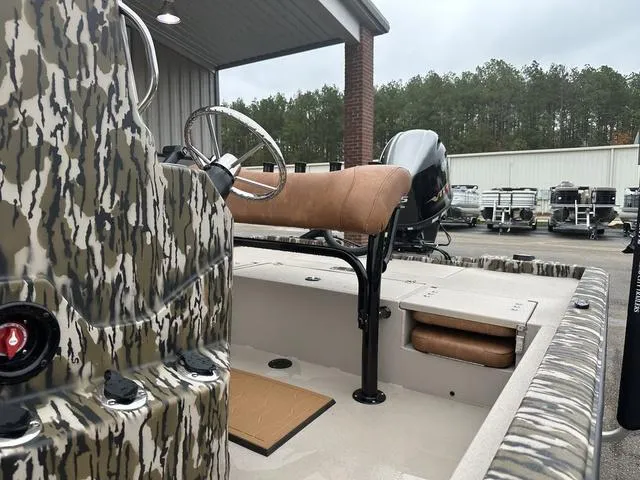 Slide: The Image of Avid 21 FSX 2024 - 5