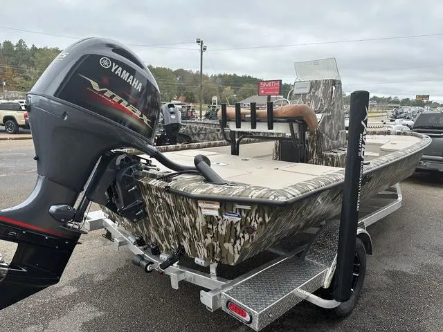 Slide: The Image of Avid 21 FSX 2024 - 8