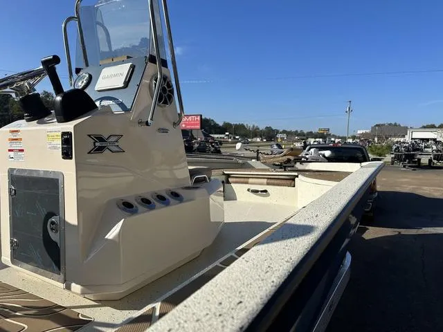 Slide: The Image of Xpress X23B 2024 - 10