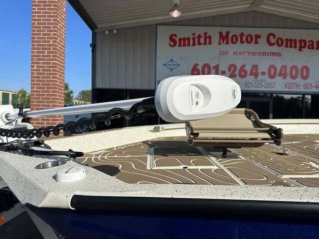 Slide: The Image of Xpress X23B 2024 - 15