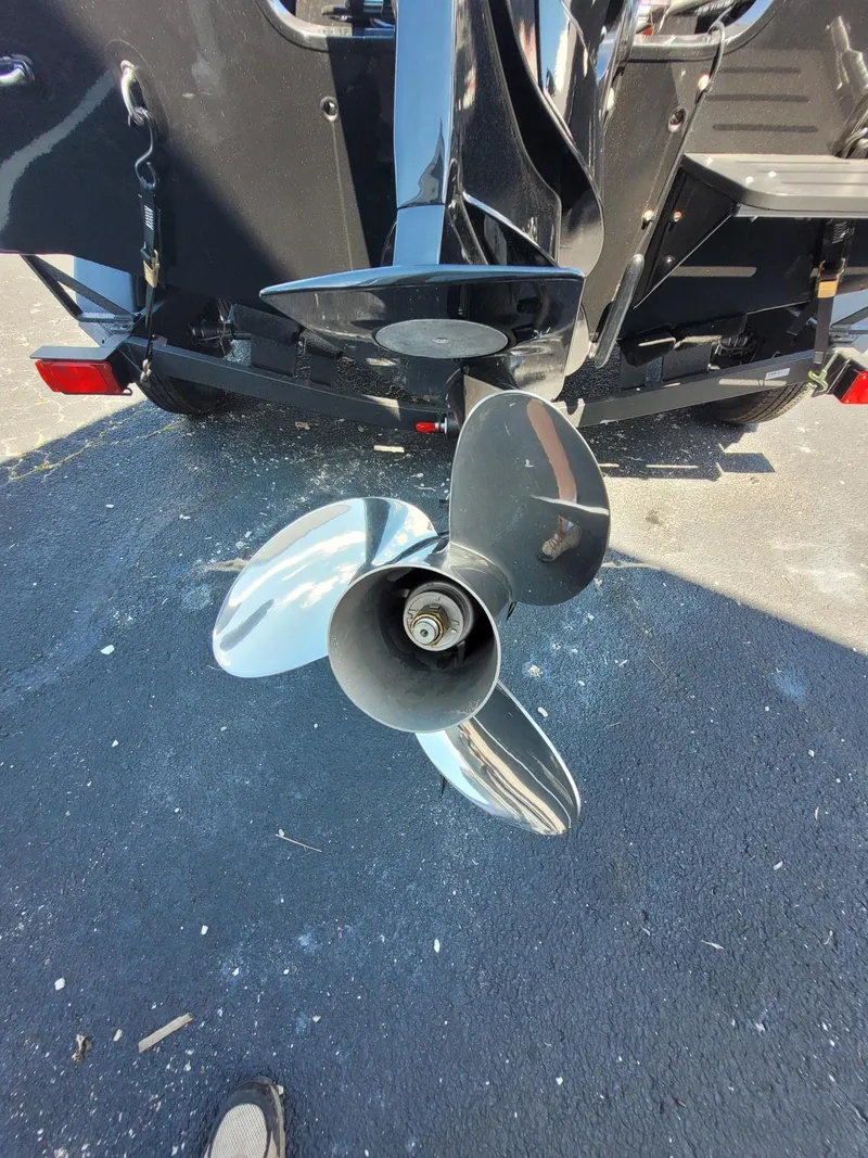 Slide: The Image of 2024 Tracker Targa V-19 WT boat propeller close-up on asphalt. - 4