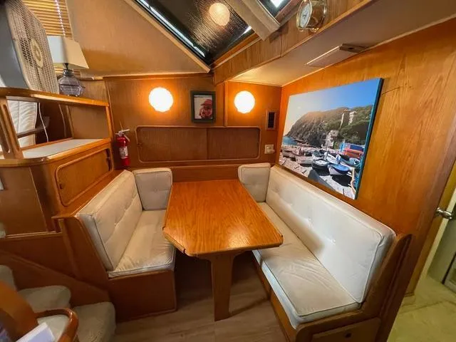 Slide: The Image of Chris-Craft 480 Catalina 1988 - 7