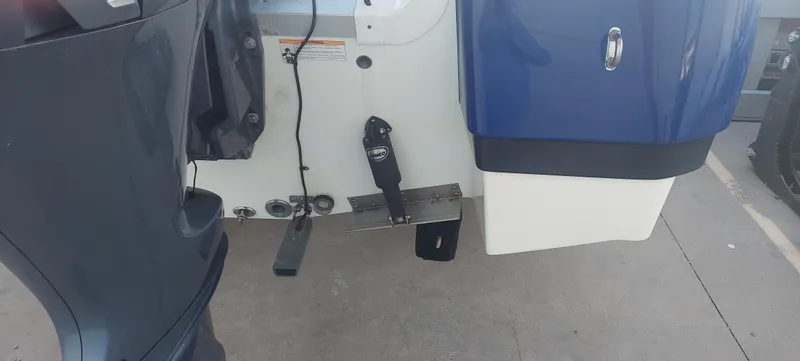 Slide: The Image of NauticStar 231 Coastal 2017 - 6