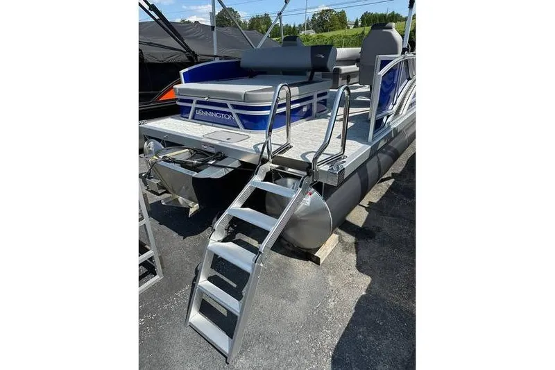 Slide: The Image of 2026 Bennington 20 SSB Swing Back pontoon boat with rear ladder and seating. - 10