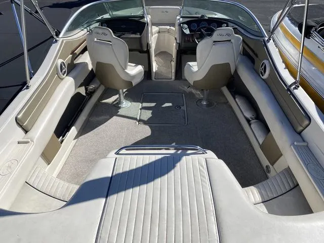 Slide: The Image of Sea Ray 230 Select 2007 - 6