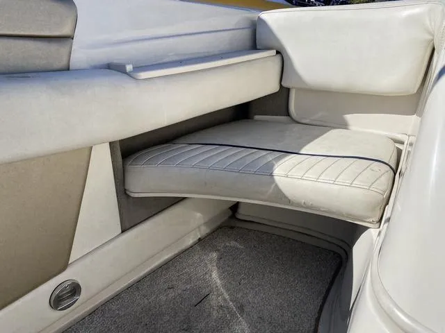 Slide: The Image of Sea Ray 230 Select 2007 - 8