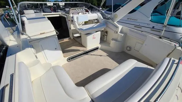 Slide: The Image of Larson Cabrio 300 1994 - 9