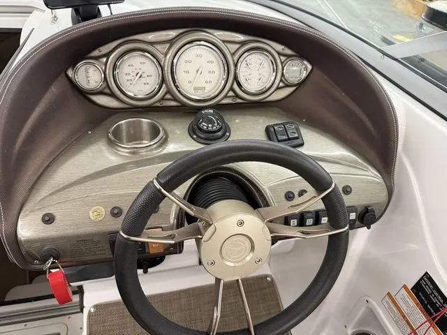Slide: The Image of Dashboard of a 2014 Cruisers Yachts 275 Express boat. - 28