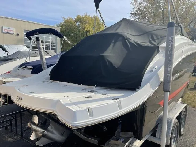 Slide: The Image of Cruisers Yachts 275 Express 2014 - 7