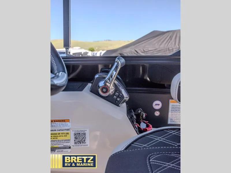 Slide: The Image of Lusso Ultra-Lounge 25UC 2024 - 20