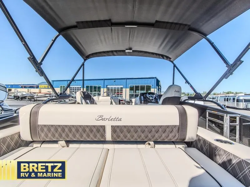 Slide: The Image of Lusso Ultra-Lounge 25UC 2024 - 23