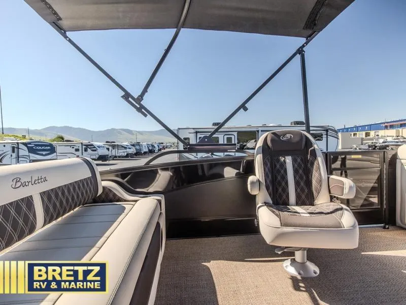 Slide: The Image of Lusso Ultra-Lounge 25UC 2024 - 25