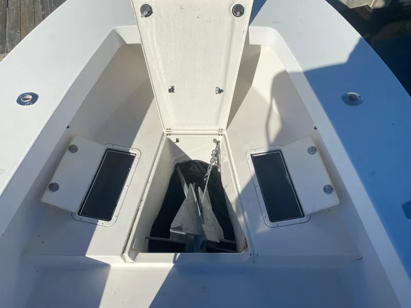 Slide: The Image of Blue Fin 270 Islander 2008 - 12