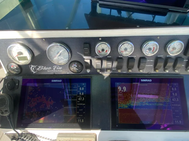 Slide: The Image of Blue Fin 270 Islander 2008 - 5