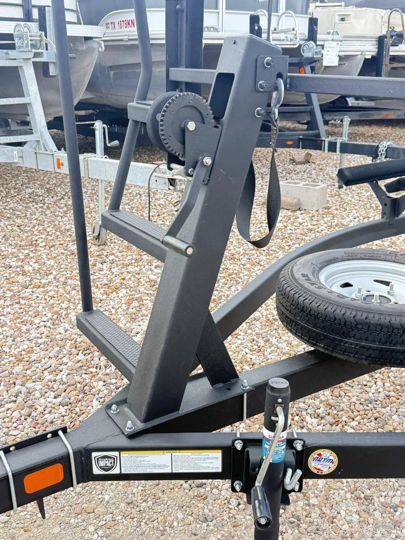 The Image of Sun Tracker TAND AXLE 2026 - 0