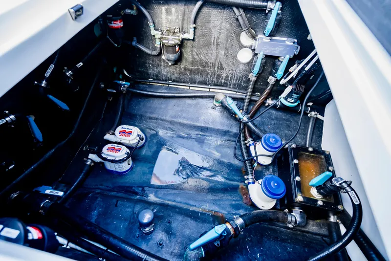 Slide: The Image of Yellowfin 39 Offshore 2021 - 52