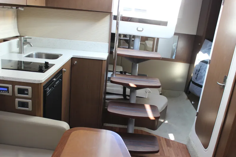 Slide: The Image of Sea Ray Sundancer 350 2014 - 51
