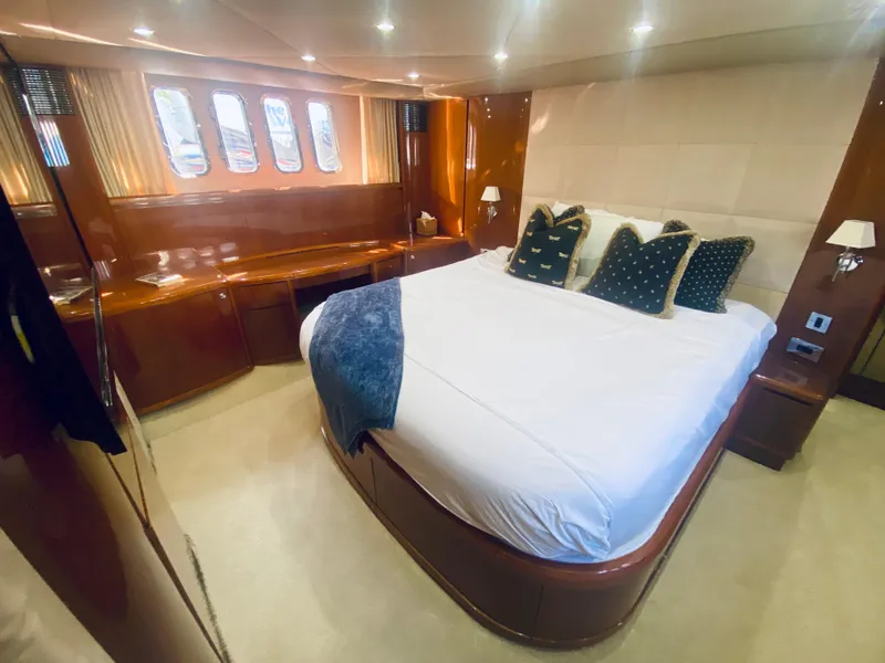 Slide: The Image of Viking Sport Cruisers 70 Motor Yacht 2006 - 52