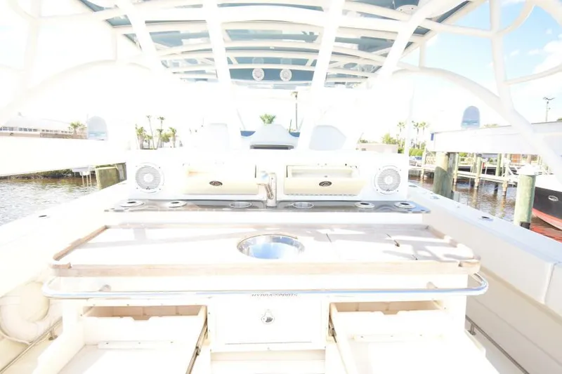 Slide: The Image of 2012 42 Hydra-Sports SF - A Salt Weapon - Cockpit - 13