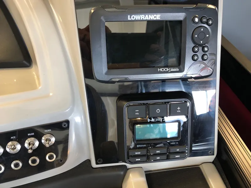 Slide: The Image of Control panel of 2024 Barletta Cabrio 20Q with Lowrance Hook display. - 15