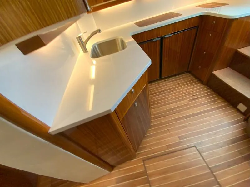 Slide: The Image of Viking 45 Open Express 2005 - 54