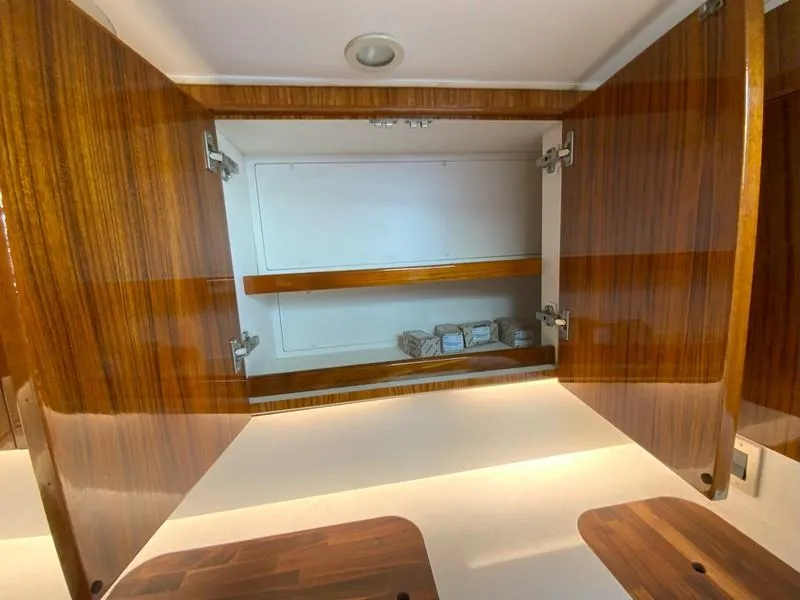 Slide: The Image of Viking 45 Open Express 2005 - 60