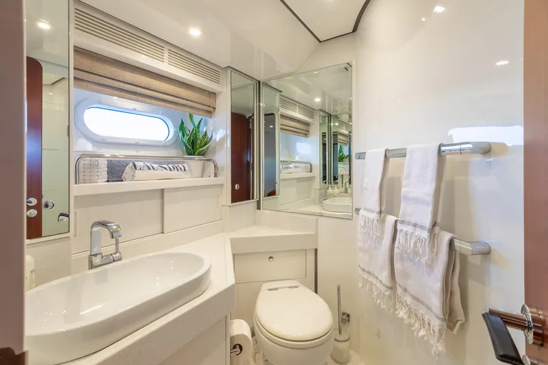Slide: The Image of Luxurious bathroom on the 2011 Alia Yachts Warwick 82 LK, featuring modern fixtures and elegant design. - 39