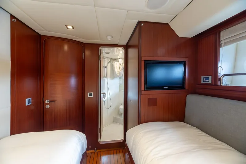 Slide: The Image of Luxurious cabin interior of 2011 Alia Yachts Warwick 82 LK with twin beds and ensuite bathroom. - 42