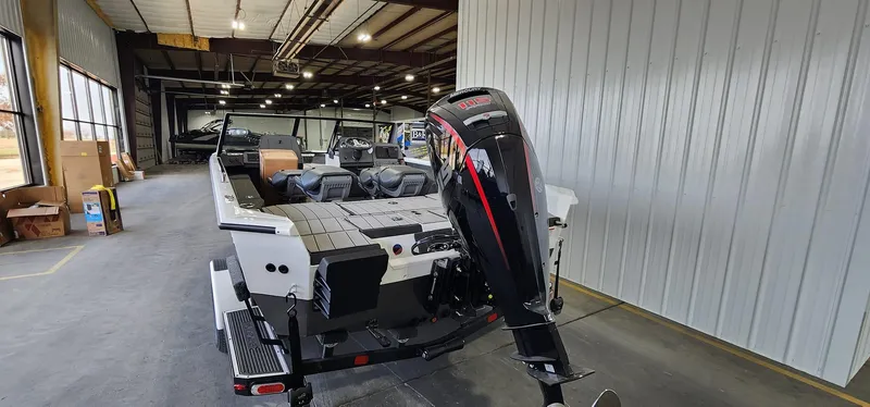 Slide: The Image of Vexus ADX180 2024 - 10