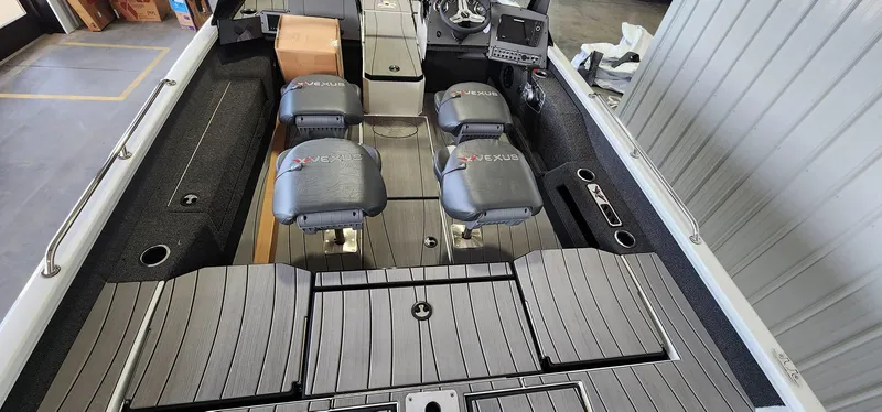 Slide: The Image of Vexus ADX180 2024 - 5