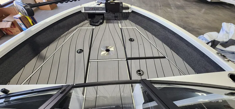 Slide: The Image of Vexus ADX180 2024 - 7