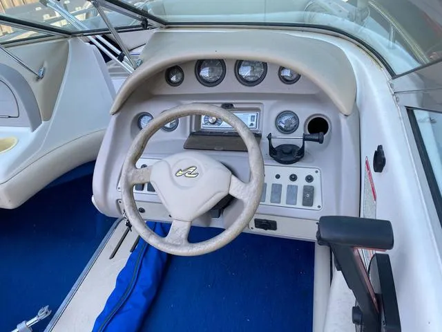 Slide: The Image of Sea Ray 210 Bow Rider 1996 - 7