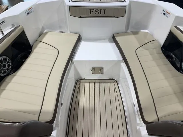 Slide: The Image of Yamaha 255 FSH Sport E 2023 - 26