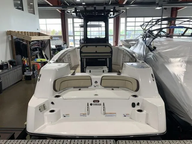 Slide: The Image of Yamaha 255 FSH Sport E 2023 - 3