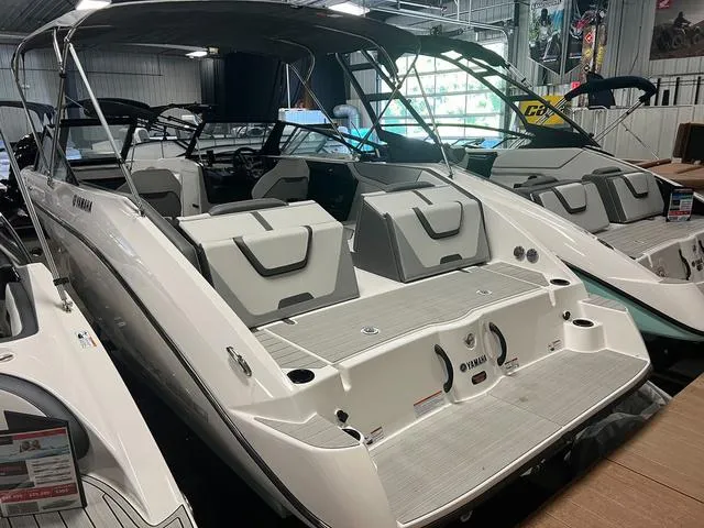 Slide: The Image of Yamaha SX220 2024 - 3