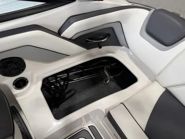 Slide: The Image of Yamaha AR192 2015 - 10