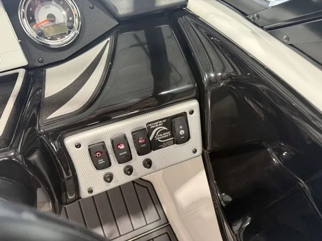 Slide: The Image of Yamaha AR192 2015 - 22