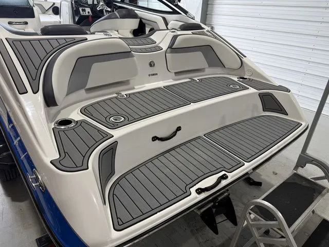 Slide: The Image of Yamaha AR192 2015 - 5