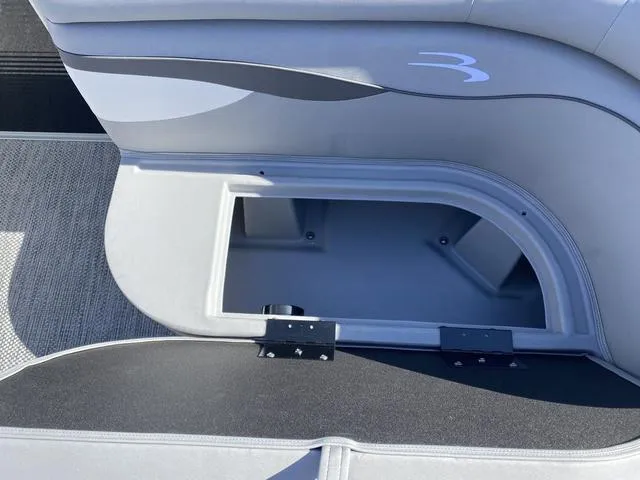 Slide: The Image of Bennington 20 SL - L Bench - Pontoon 2024 - 7