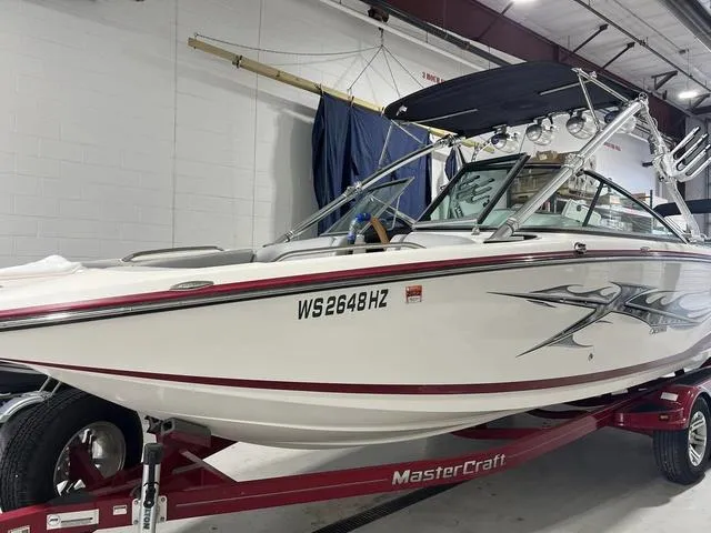 The Image of MasterCraft X55 2009 - 1