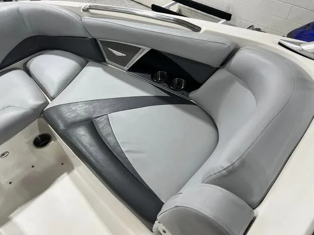 Slide: The Image of MasterCraft X55 2009 - 15